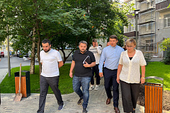 Обход территории провел глава управы